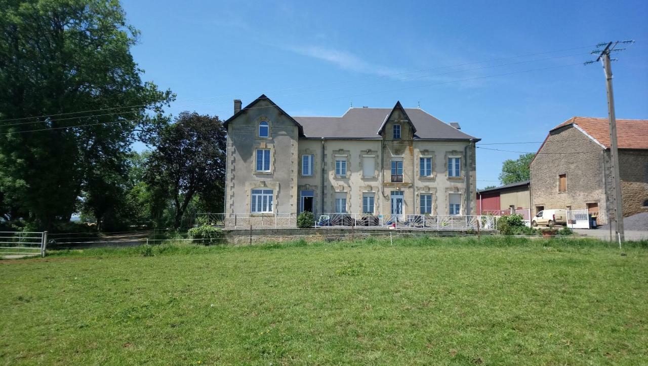 Hotel Jad Ranch Raucourt-et-Flaba Zewnętrze zdjęcie